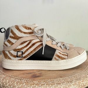 D.A.T.E. Women’s Hawk Animalier Zebra Luxury Fashion High Top Sneakers‎ Sz 7